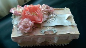 Shabby Box From Tmika View 3
